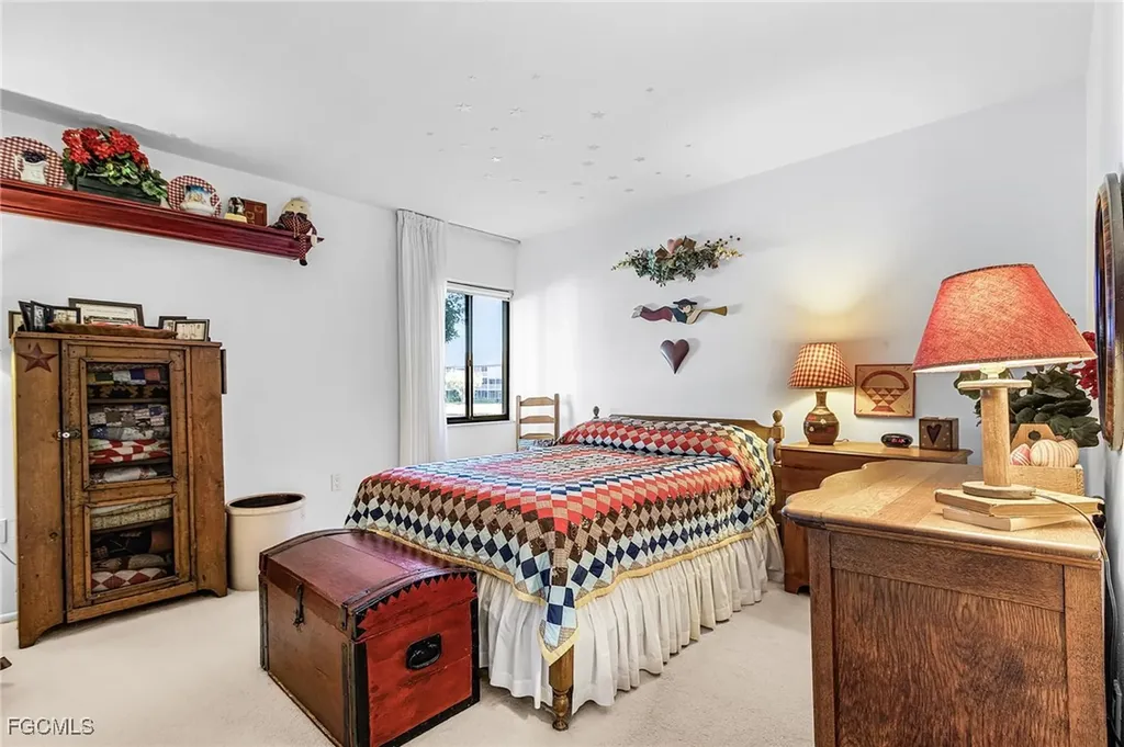 4210 Steamboat Bend Fort Myers FL 33919