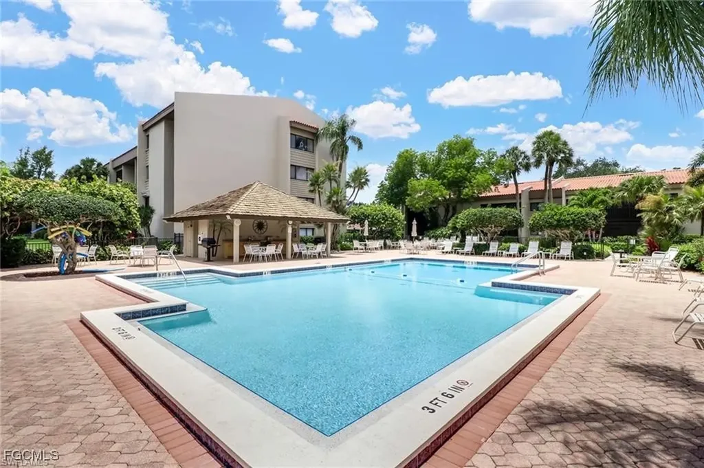 4210 Steamboat Bend Fort Myers FL 33919