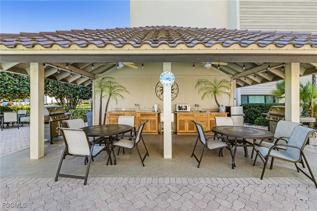 4210 Steamboat Bend Fort Myers FL 33919