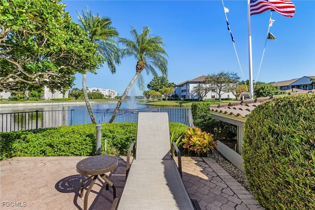4210 Steamboat Bend Fort Myers FL 33919
