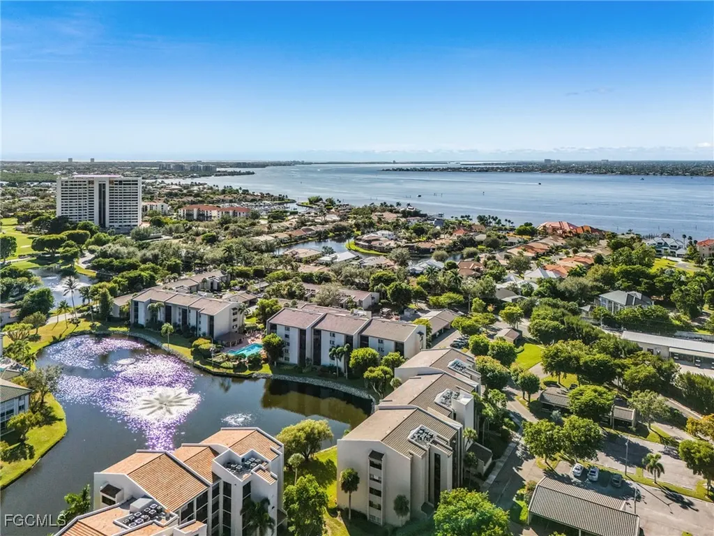 4210 Steamboat Bend Fort Myers FL 33919