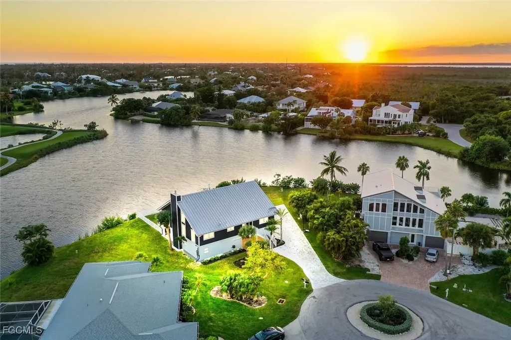 9127 Mockingbird Drive Sanibel FL 33957