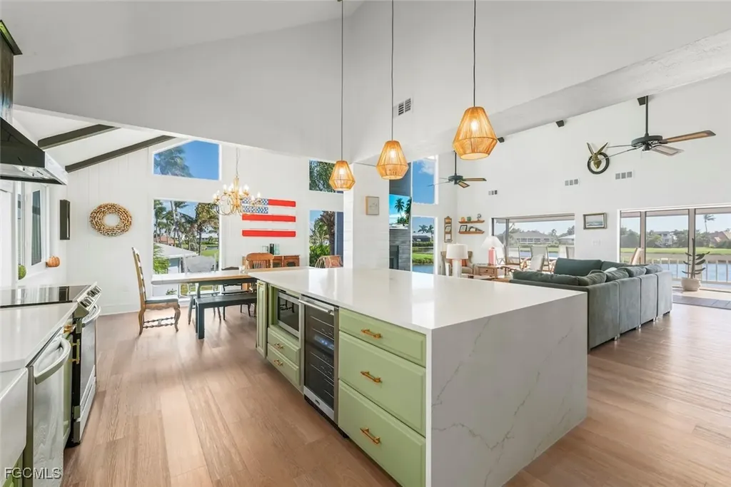 9127 Mockingbird Drive Sanibel FL 33957