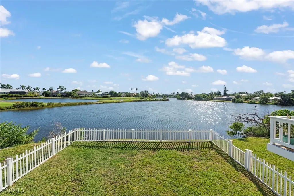 9127 Mockingbird Drive Sanibel FL 33957