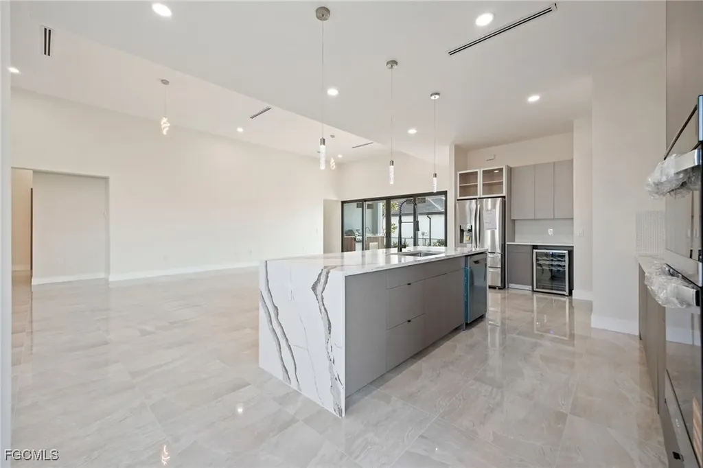 3232 NW 21st Street Cape Coral FL 33993