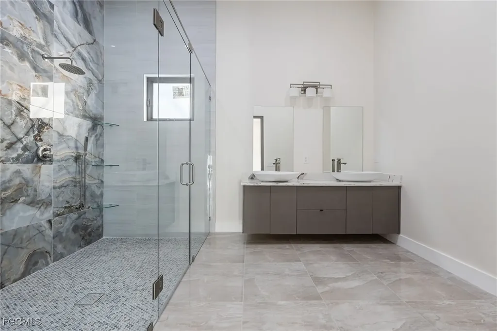 3232 NW 21st Street Cape Coral FL 33993