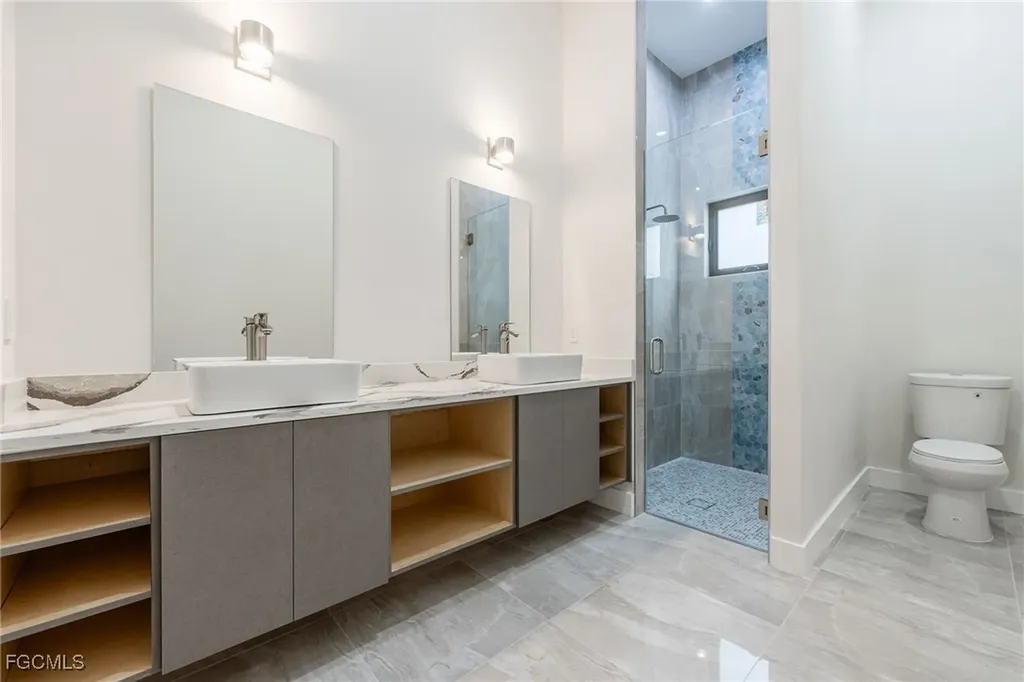 3232 NW 21st Street Cape Coral FL 33993