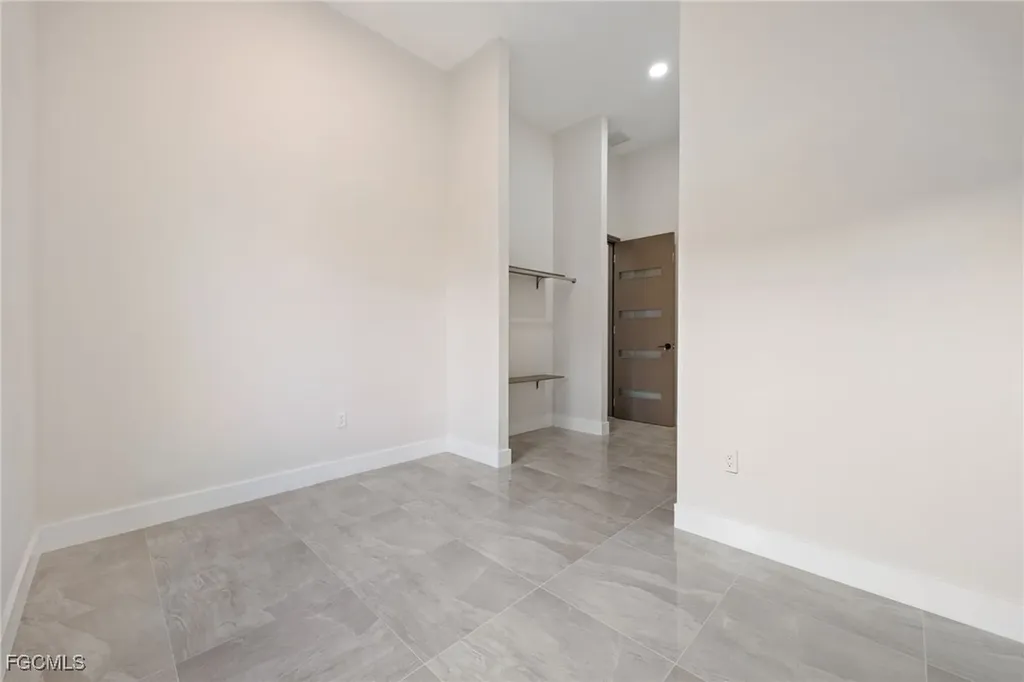 3232 NW 21st Street Cape Coral FL 33993