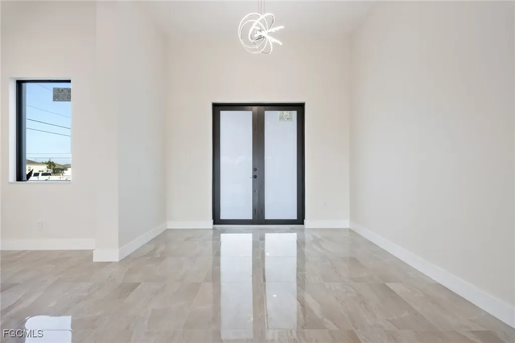 3232 NW 21st Street Cape Coral FL 33993