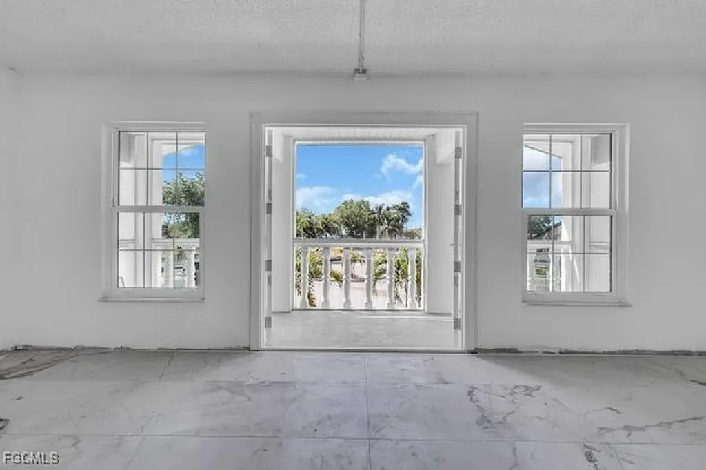 3704 Broadway Fort Myers FL 33901