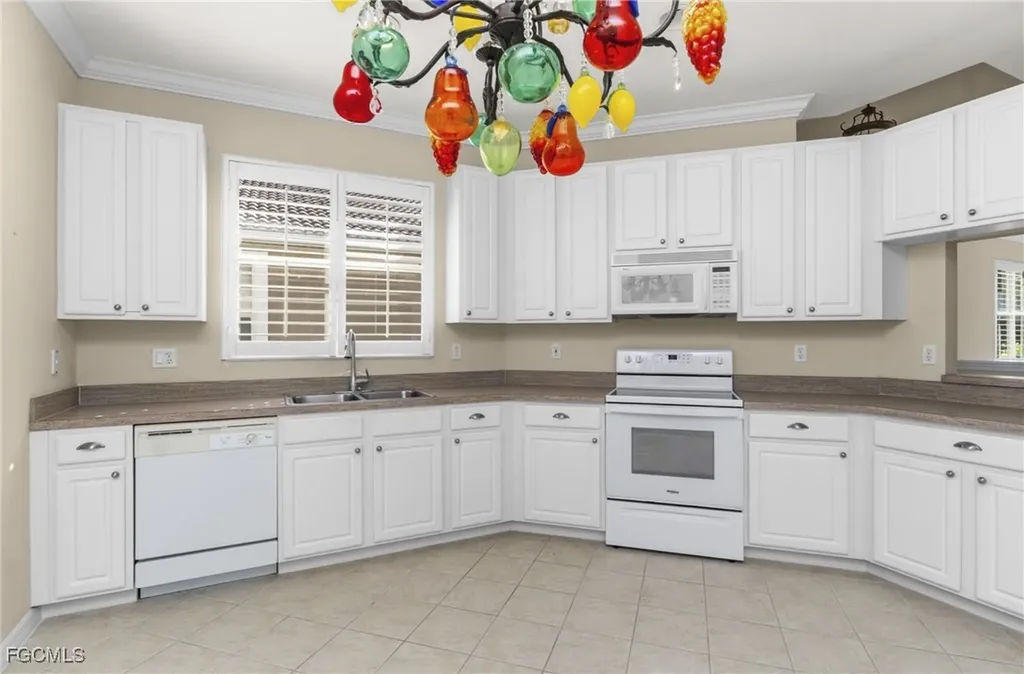 8917 Cranes Nest Court Fort Myers FL 33908