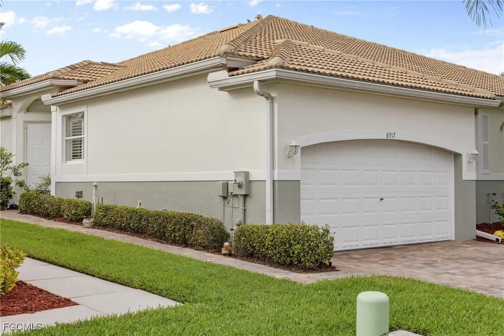 8917 Cranes Nest Court Fort Myers FL 33908