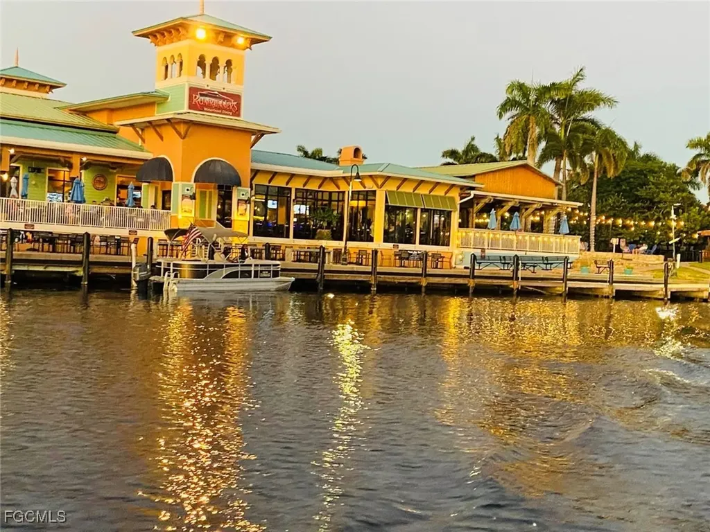 5865 Shell Cove Drive Cape Coral FL 33914