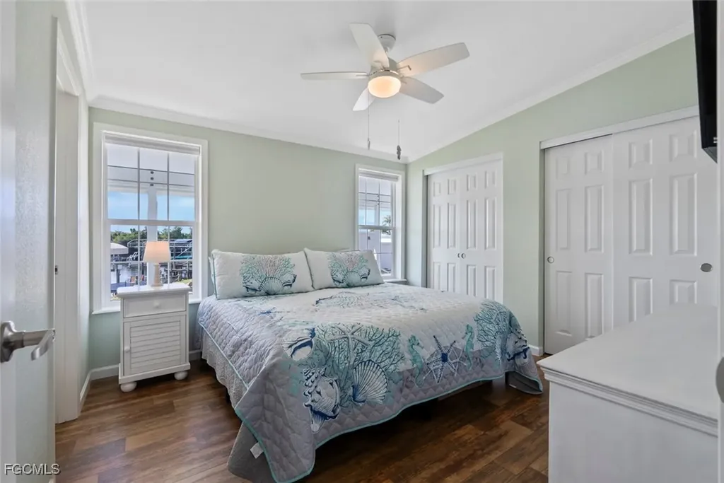 39 Channel Lane Fort Myers FL 33905