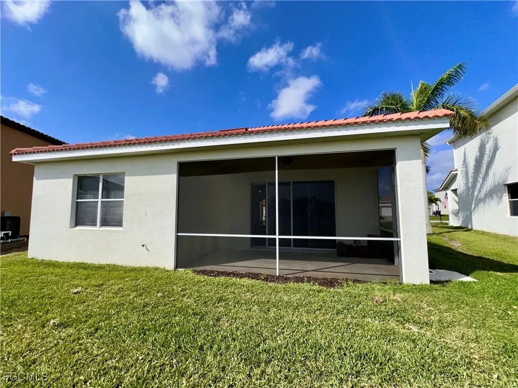 2669 Blue Cypress Lake Court Cape Coral FL 33909