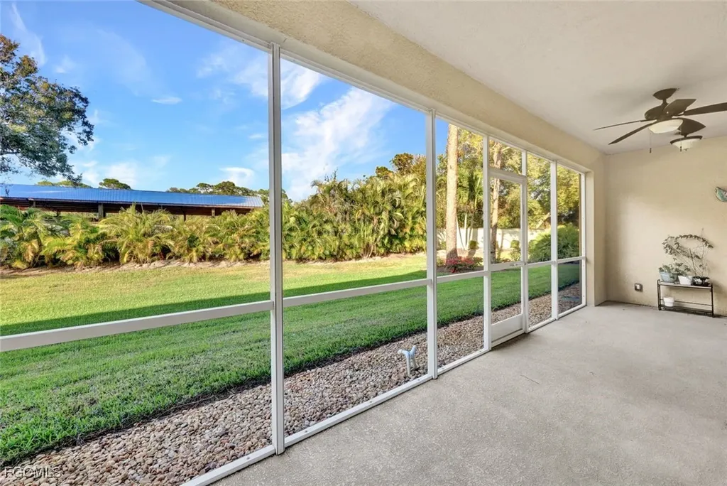 1101 Winding Pines Circle Cape Coral FL 33909