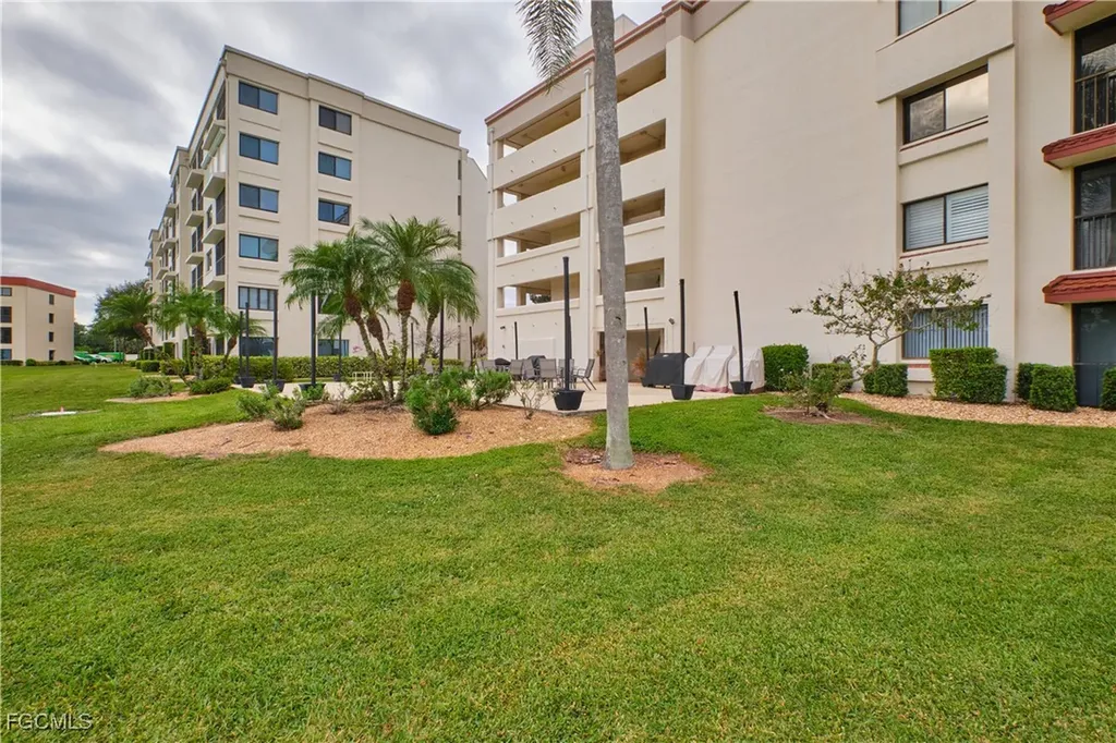 7410 Lake Breeze Drive Fort Myers FL 33907