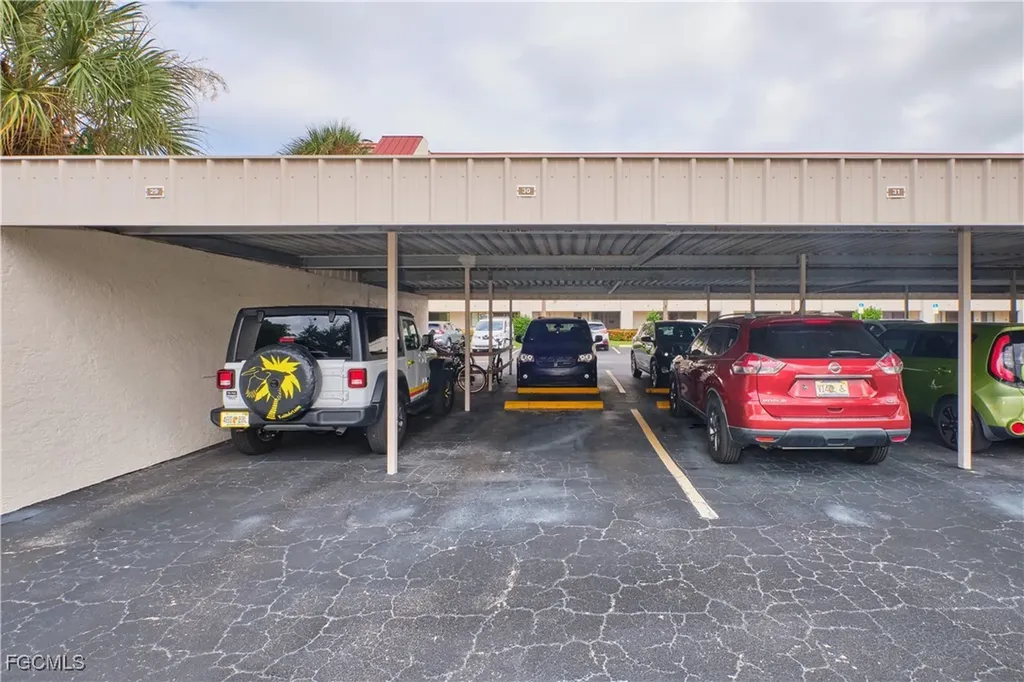 7410 Lake Breeze Drive Fort Myers FL 33907