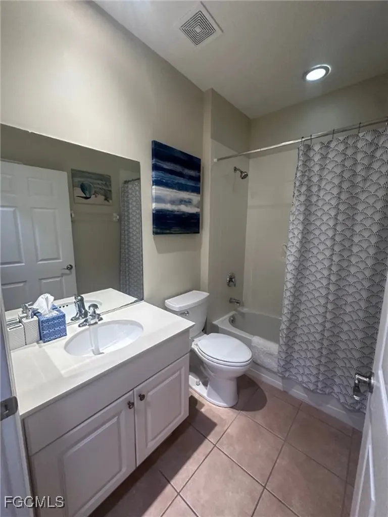 1345 Sweetwater Cove Naples FL 34110