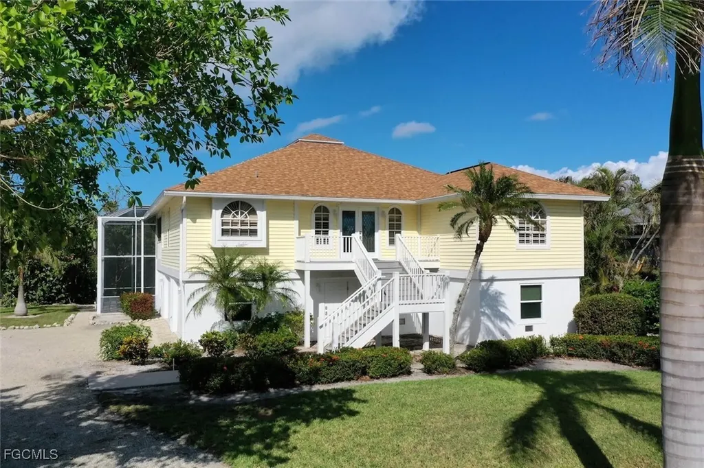 1426 Sand Castle Road Sanibel FL 33957