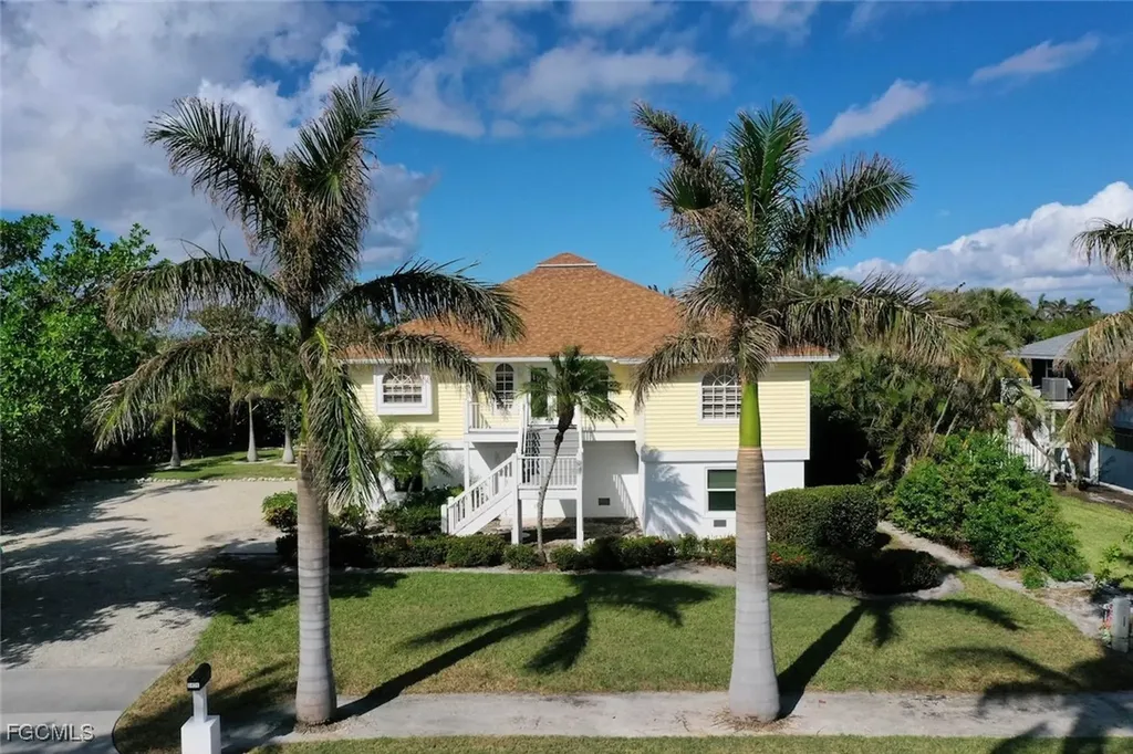 1426 Sand Castle Road Sanibel FL 33957