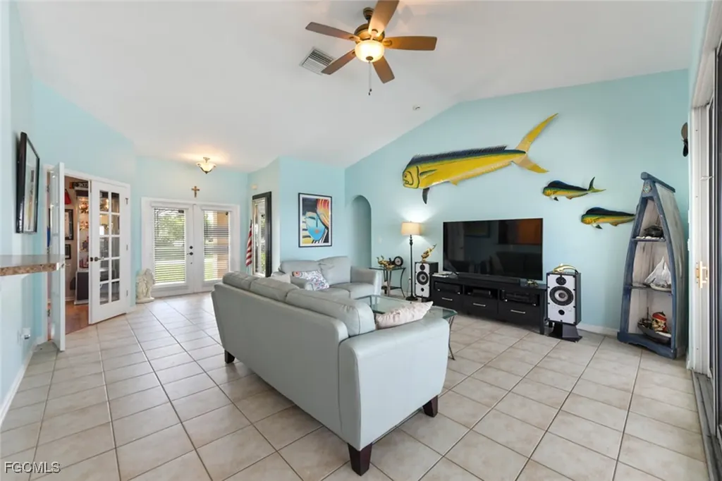 3217 SW 12th Avenue Cape Coral FL 33914