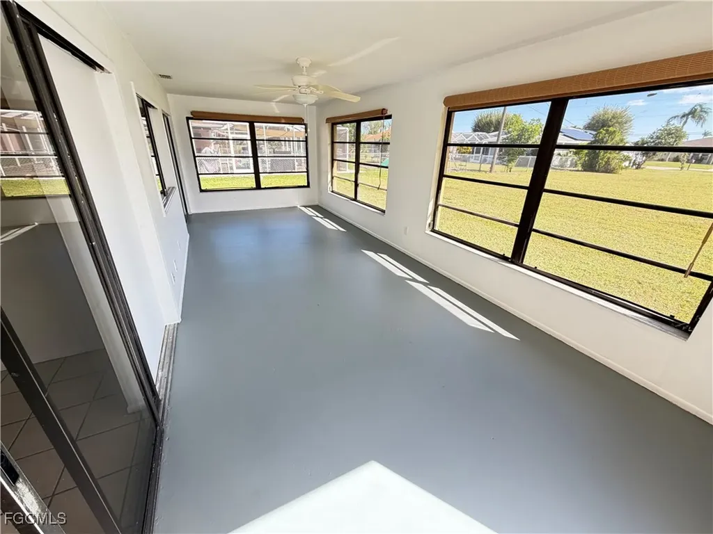 3313 SE 4th Avenue Cape Coral FL 33904