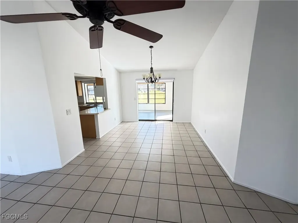 3313 SE 4th Avenue Cape Coral FL 33904