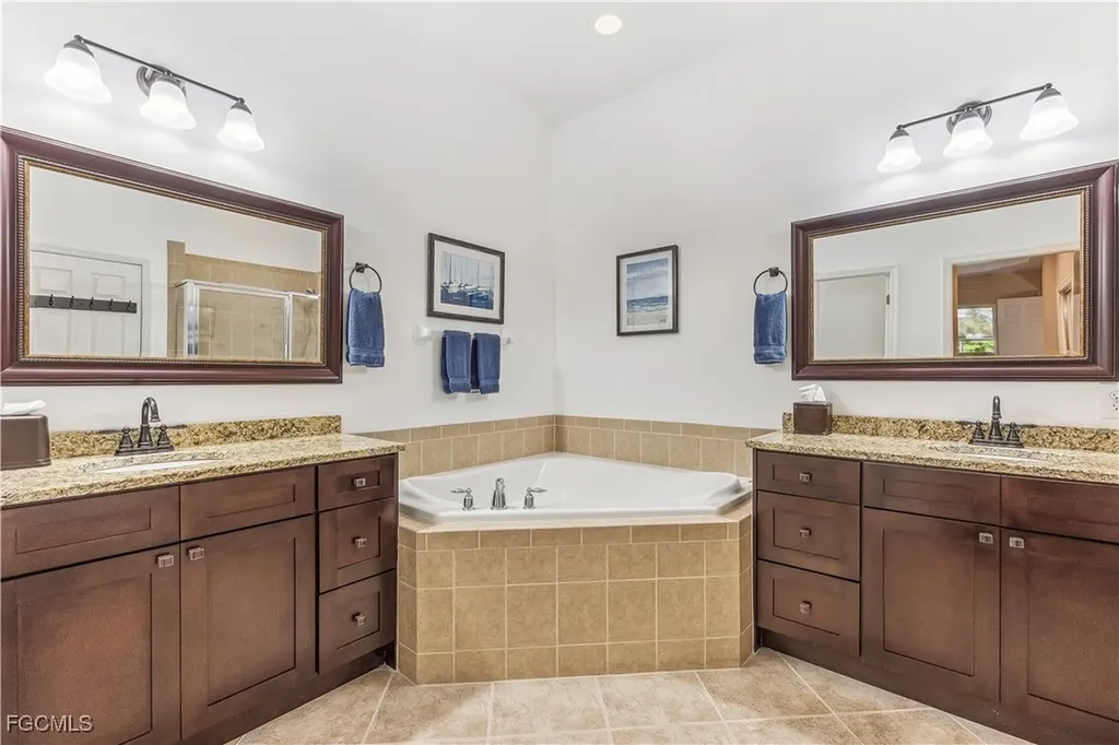 17495 Old Harmony Drive Fort Myers FL 33908