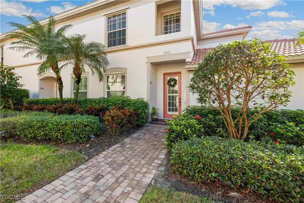 17495 Old Harmony Drive Fort Myers FL 33908