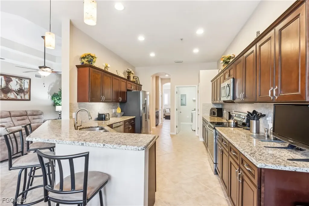 17495 Old Harmony Drive Fort Myers FL 33908