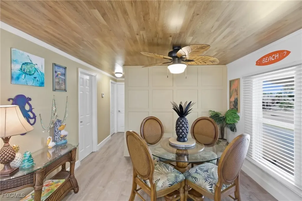 5517 Sir Walter Way North Fort Myers FL 33917