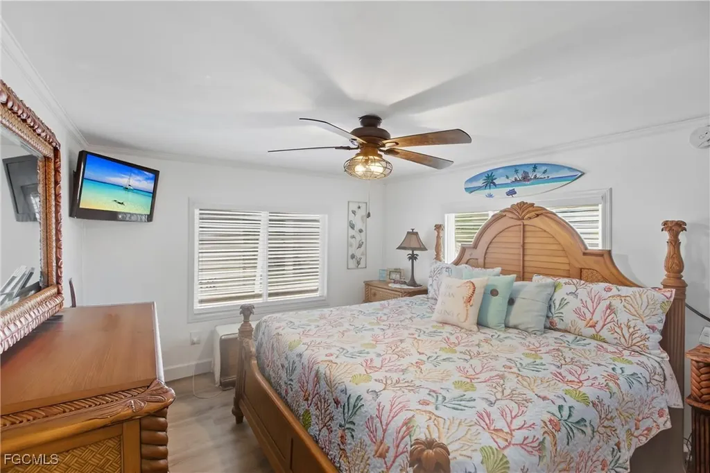 5517 Sir Walter Way North Fort Myers FL 33917