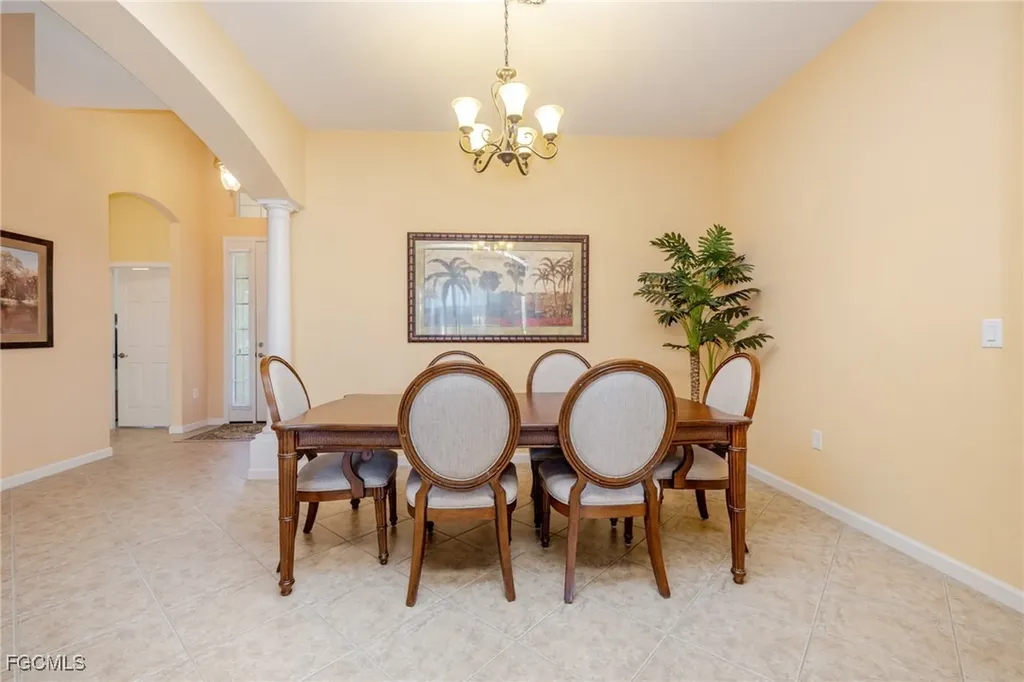3621 Lakeview Isle Court Fort Myers FL 33905