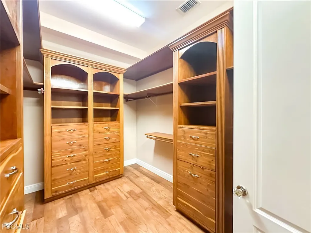 16470 Oakview Circle Alva FL 33920