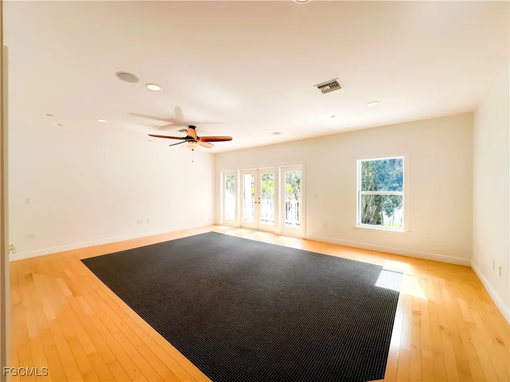 16470 Oakview Circle Alva FL 33920