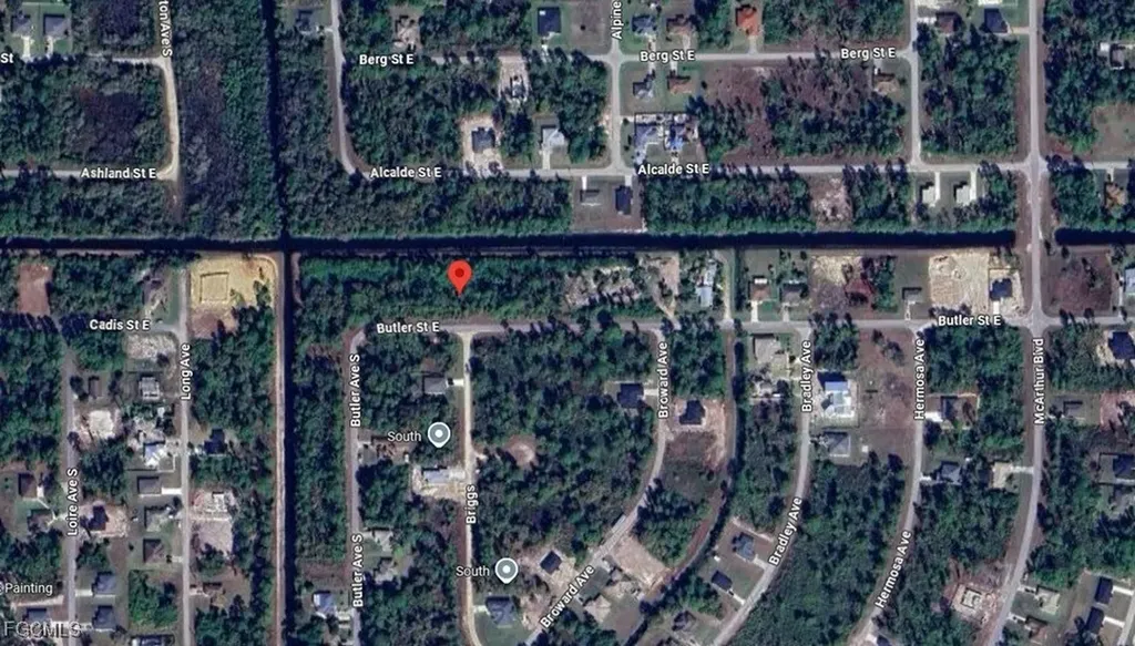 909 Butler Street E Lehigh Acres FL 33974