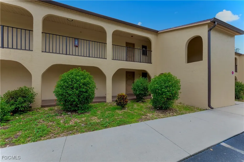 606 Gerald Avenue Lehigh Acres FL 33936