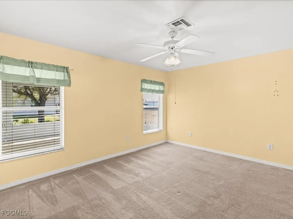 4427 NE 21st Place Cape Coral FL 33909