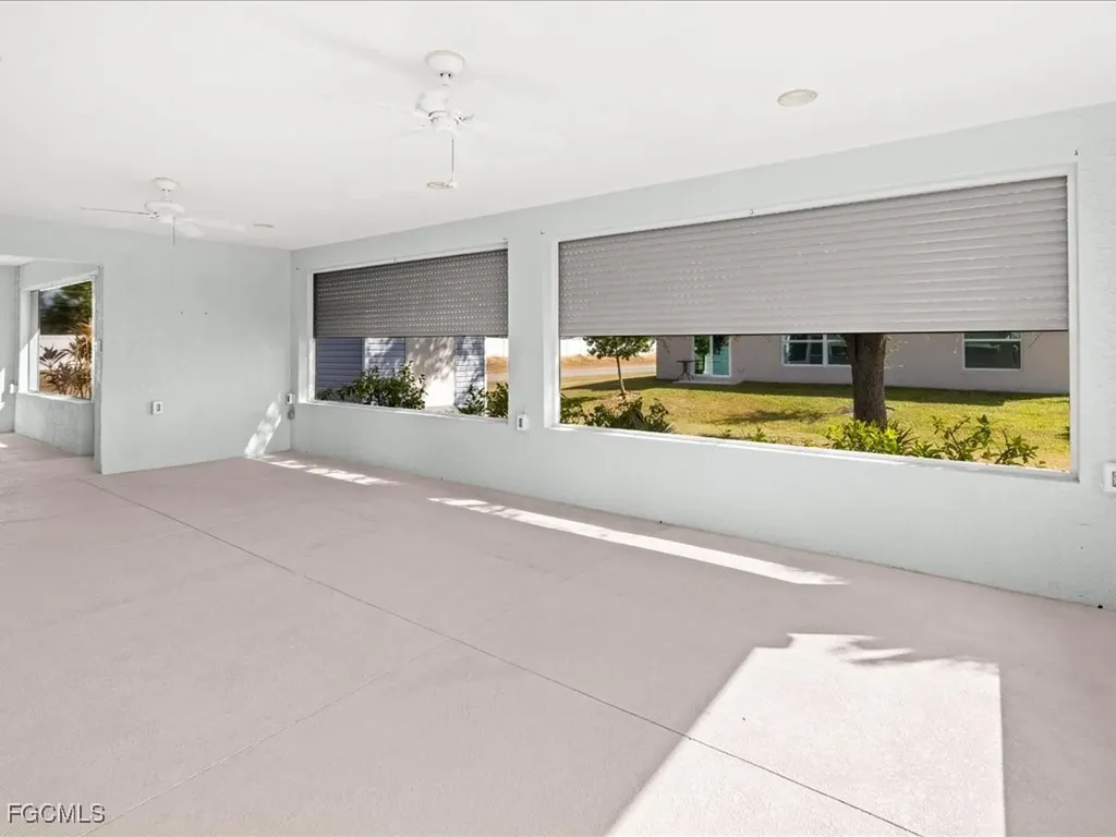 4427 NE 21st Place Cape Coral FL 33909