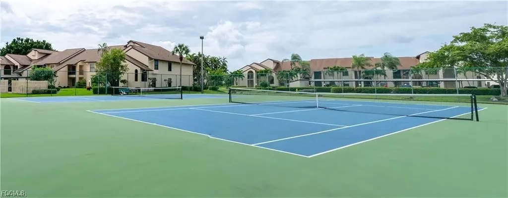 8534 Charter Club Circle Fort Myers FL 33919