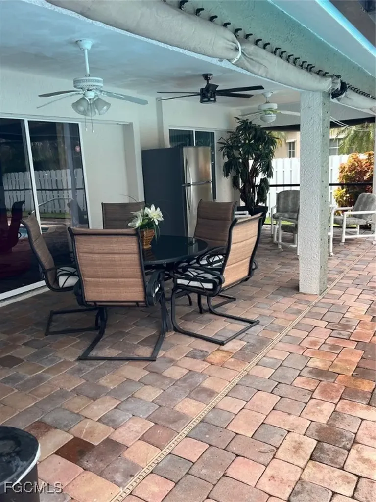 5318 SW 20th Place Cape Coral FL 33914