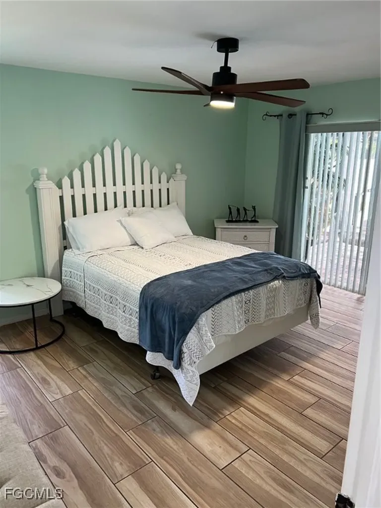 5318 SW 20th Place Cape Coral FL 33914