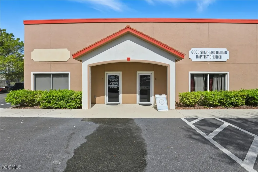 300 Leonard Boulevard N Lehigh Acres FL 33971