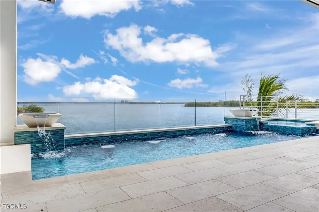 15 Bayview Boulevard Fort Myers Beach FL 33931