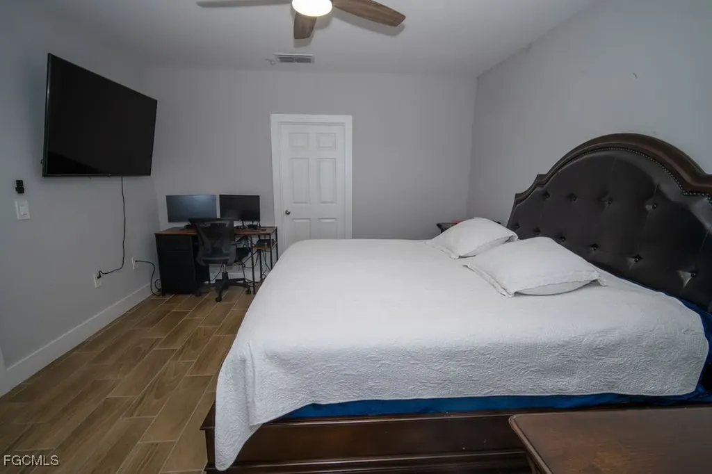 2750 NW 4th Terrace Cape Coral FL 33993