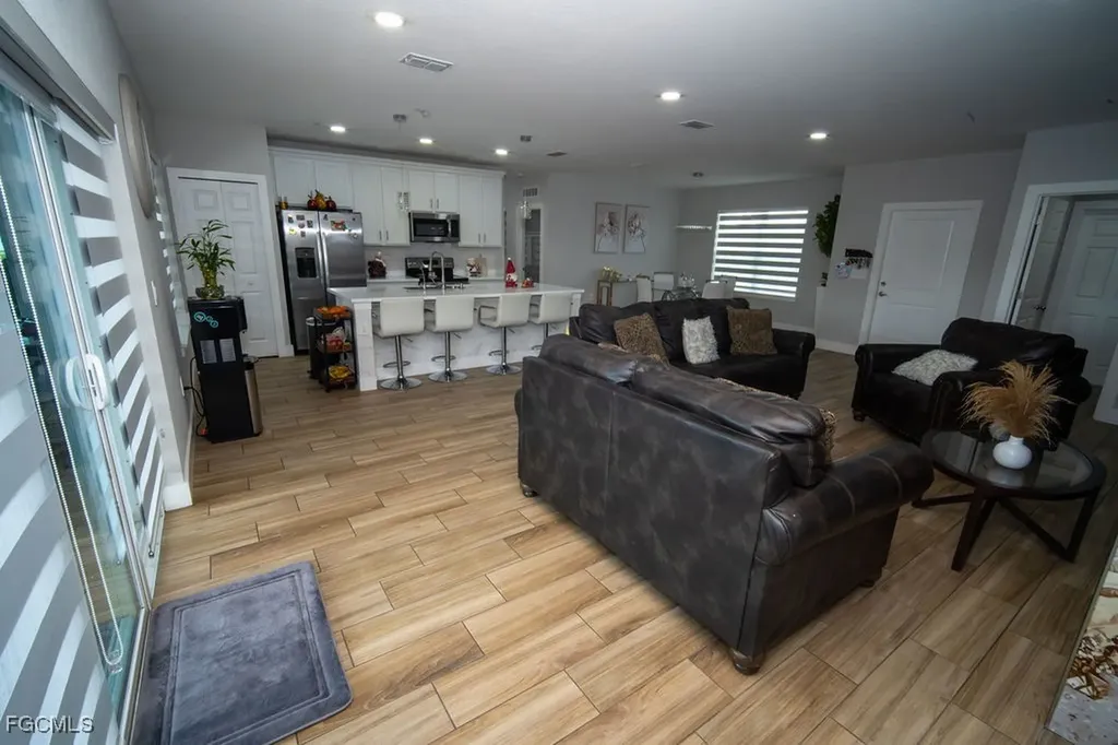 2750 NW 4th Terrace Cape Coral FL 33993