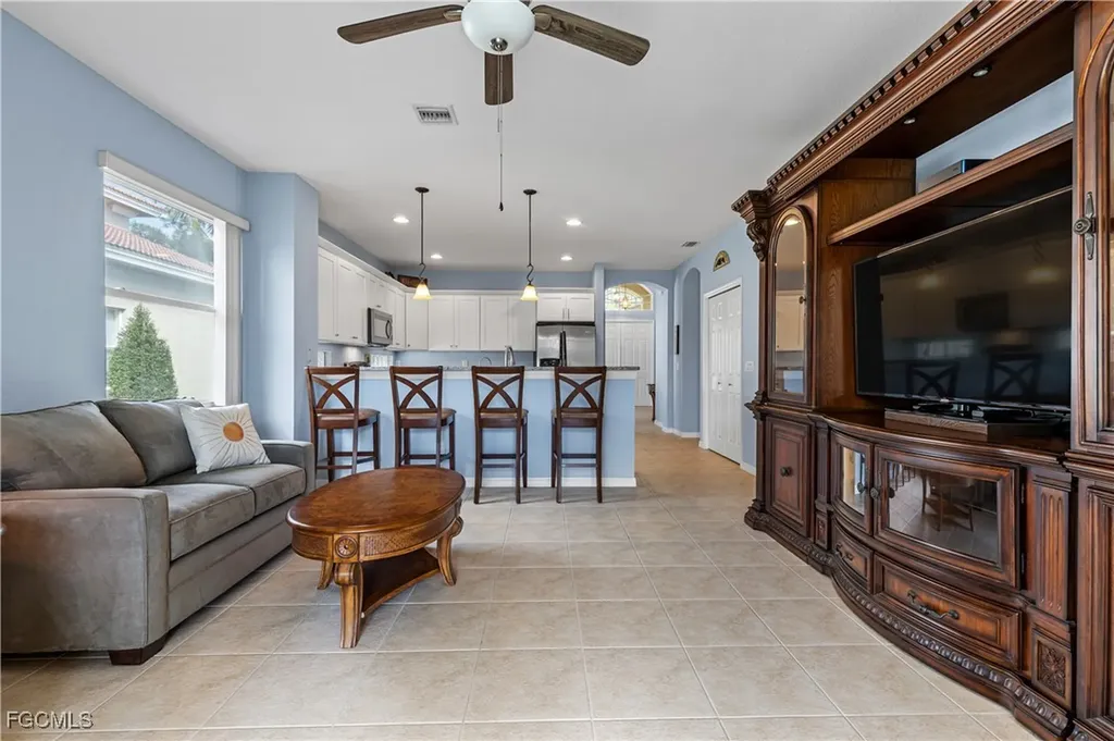 3569 Malagrotta Circle Cape Coral FL 33909