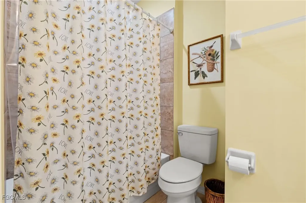 3569 Malagrotta Circle Cape Coral FL 33909