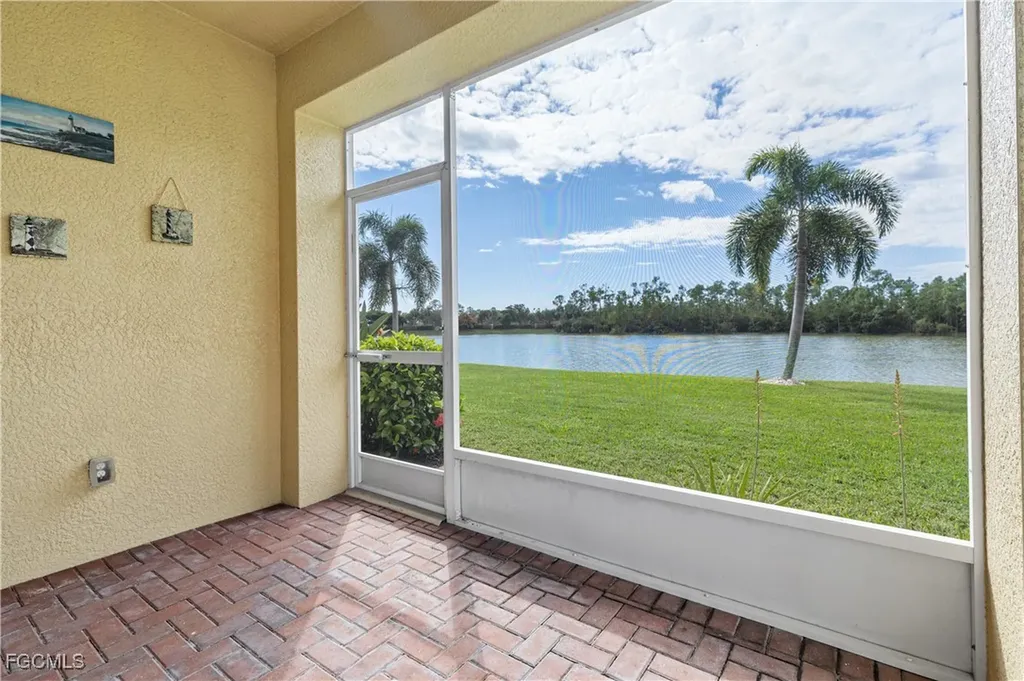 3569 Malagrotta Circle Cape Coral FL 33909